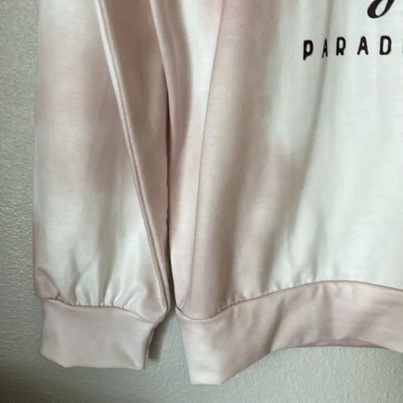 Outer Banks Oversized Crewneck Sweater Size Small - Picture 4 of 5